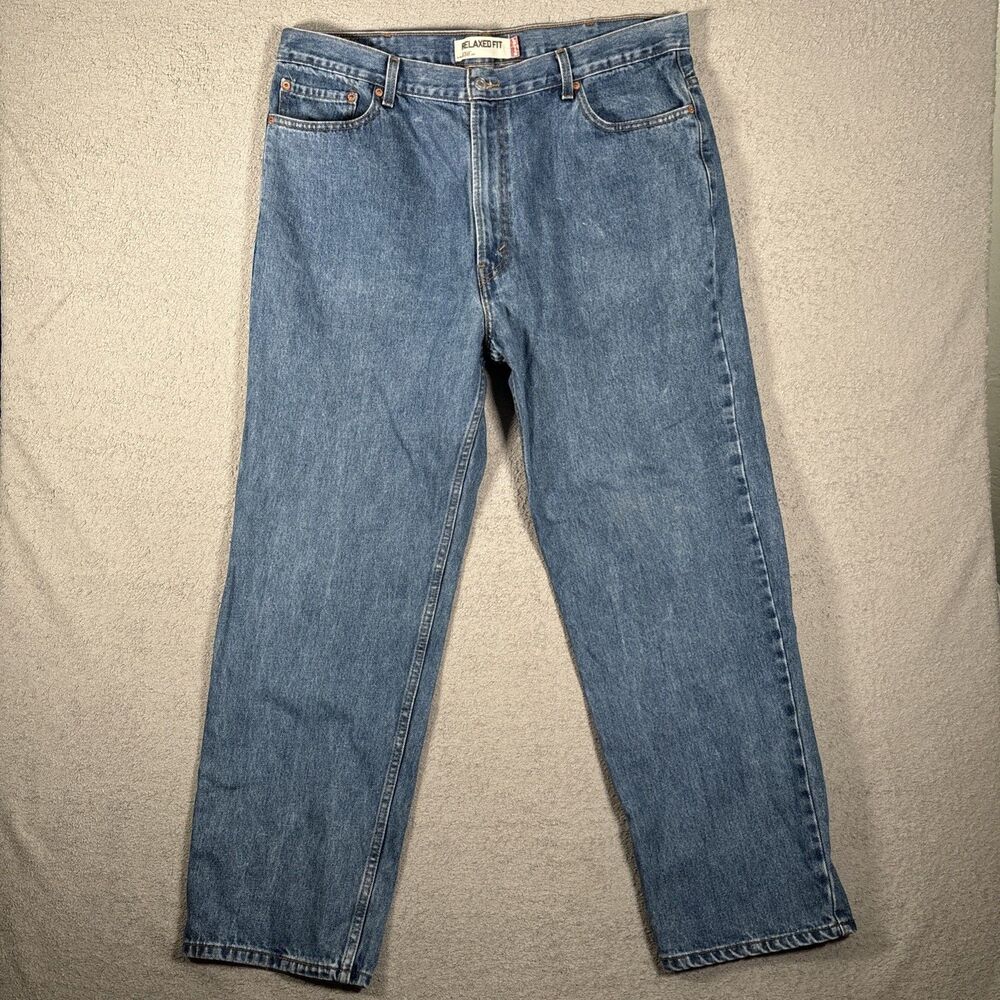 Levi's 550 Relaxed Fit Jeans Men's Size 42x32 Fits 40x30 Medium Wash Y2K Grunge